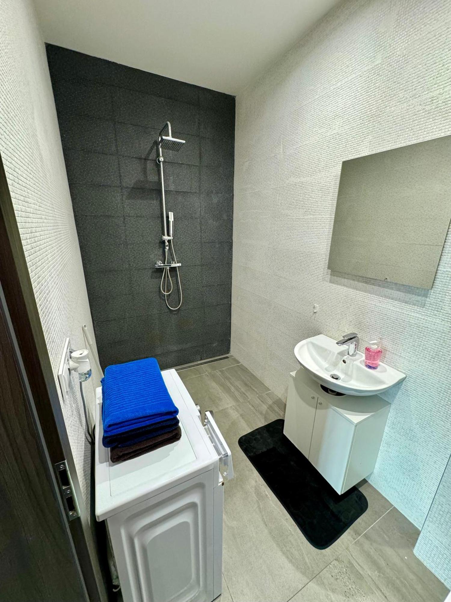 Apartament 2rooms 76m2 New Praga