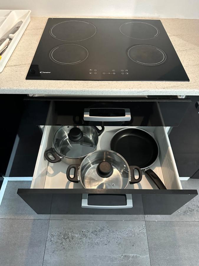 Апартаменти 2rooms 76m2 New *