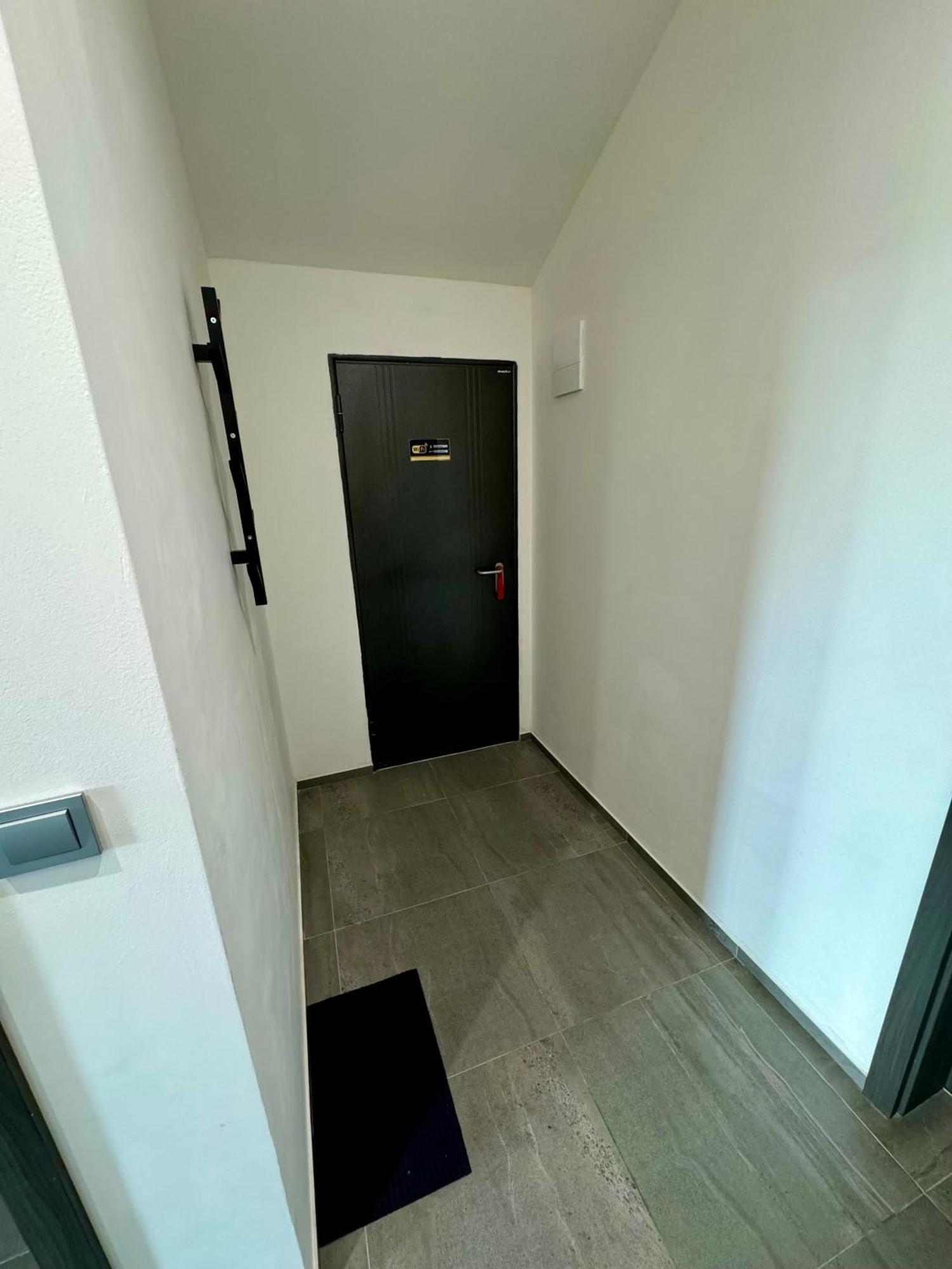 Апартаменти 2rooms 76m2 New *